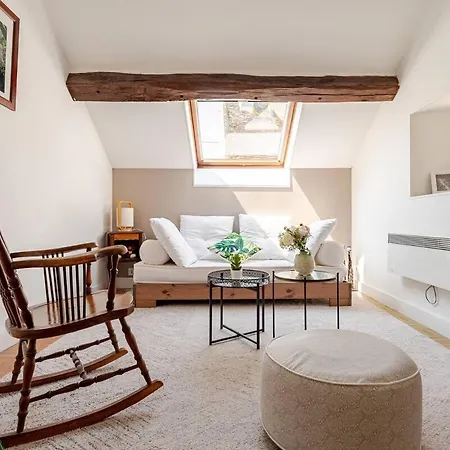 Holiday home La Chabriere, Briarde De Charme Au Calme Proche Disneyland